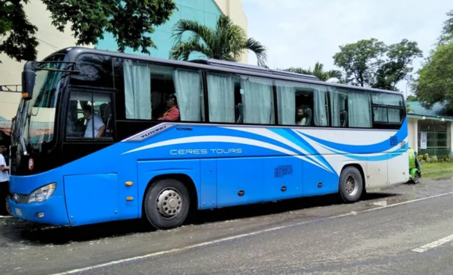 Bus de El Nido a Puerto Princesa