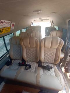 Bai Ngoen Tour Minivan Innenraum-Foto
