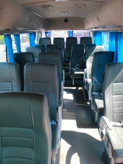 KKP Transport Minibus 内部の写真