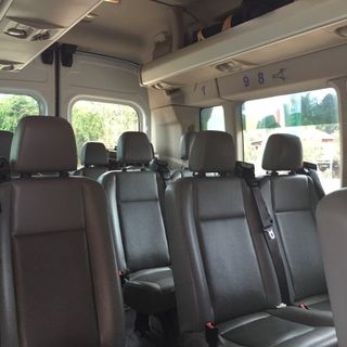 TCT Thy Socheata Express VIP Minibus fotografija unutrašnjosti