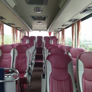King Express Bus Seater didalam foto