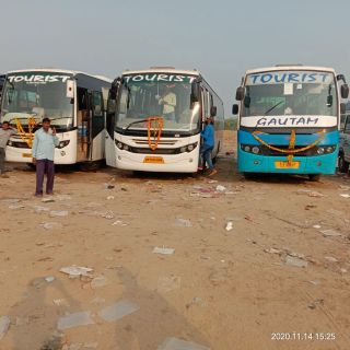 Gautam  Bus Service AC Seater Zdjęcie z zewnątrz