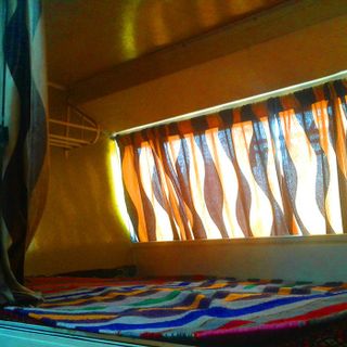 Kalpana Travels Kanpur AC Sleeper Innenraum-Foto
