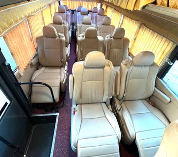 SIMA Express Limousine + Sleeping bus binnenfoto