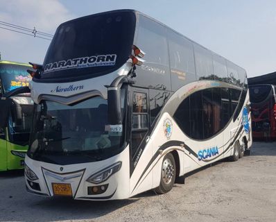 465 Surat Thani Phuket Transport Bus + Bus dalam foto