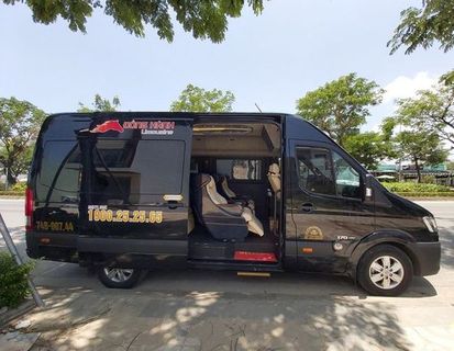 Dong Hanh Limousine Minivan 11 外観