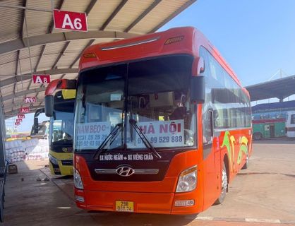 HTX Van Tai 277 Bus + Van Diluar foto