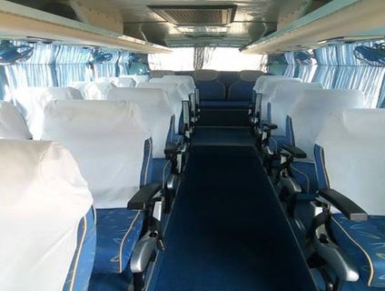 India  Getbookcab  AC Seater İçeri Fotoğrafı