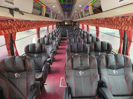 Giant Ibis Transport Exclusive VIP Seater didalam foto