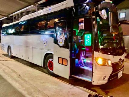 Olongpich Transport Hotel Bus luar foto
