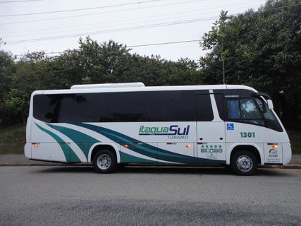 Itaguasul Turismo Minibus Front Seats Utomhusfoto
