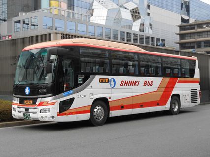 Shinki Bus ZSK5 Intercity 外部照片