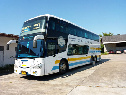 Sombat Tour Express 42 Diluar foto
