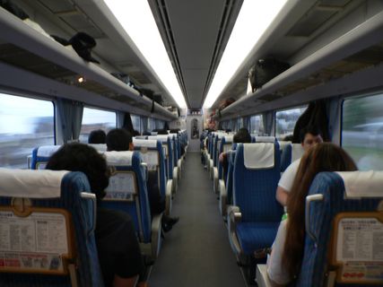 Keisei Skyliner Class II AC fotografija unutrašnjosti