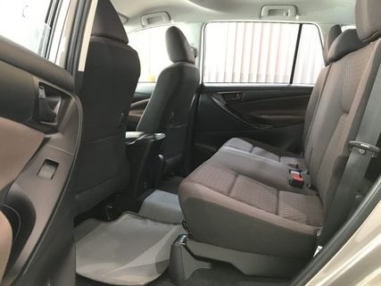 OUROS Travel SUV 4pax Innenraum-Foto