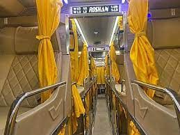 Roshan Travels Shreyas AC Sleeper binnenfoto