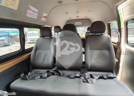 Prem Pracha Minivan Photo intérieur