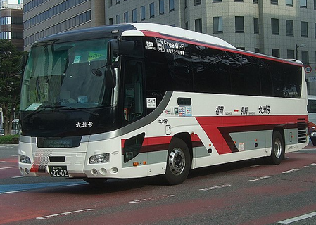 Nishitetsu Saihi express bus outside photo