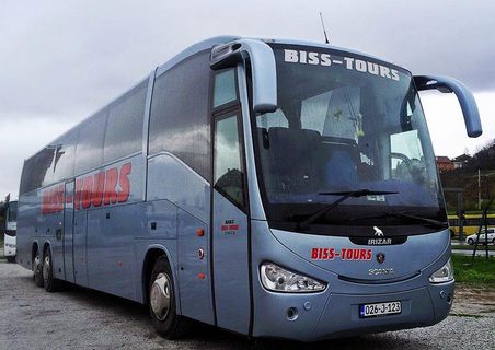 Biss Tours Standard AC outside photo