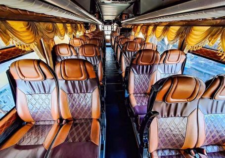 Sapthaweephol Tour and Travel VIP Bus inside photo