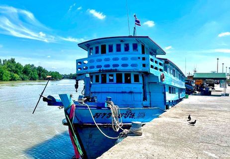 Koh Tao Booking Center Van + Sleeper Boat İçeri Fotoğrafı