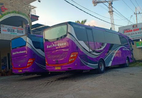 Bus Bali Perdana Express outside photo