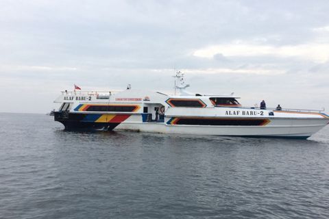 Bundhaya Speed Boat Ferry outside photo