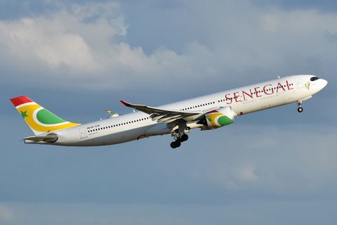 Air Senegal Economy Aussenfoto