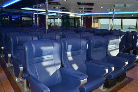 Ultramar Ferry First Class Innenraum-Foto