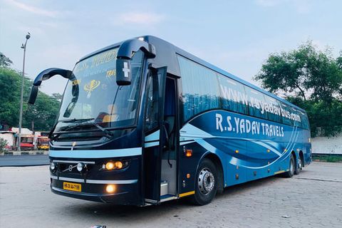 RS Yadav Travels AC Seater Utomhusfoto