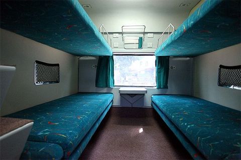 Indian Railways IR 2A - AC 2-Tier Sleeper Diluar foto