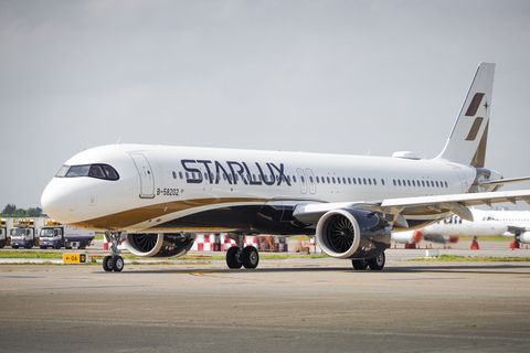 Starlux Airlines Economy outside photo