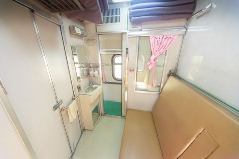 Thai Railway VIP Sleeper inside photo