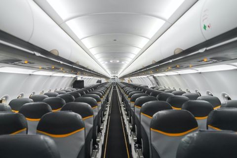 Vietravel Airlines Economy fotografija unutrašnjosti