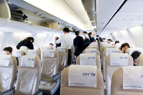 Skymark Airlines Economy dalam foto
