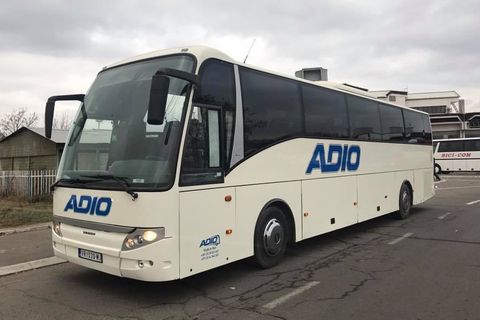 Adio Tours Standard AC 户外照片
