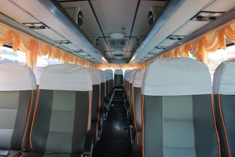 Gg Bus Service AC Seater Innenraum-Foto