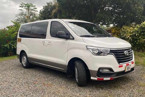Arenal Trans Comfort Minivan 5pax Diluar foto