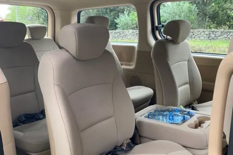 Tenorio Trails Comfort Minivan inside photo