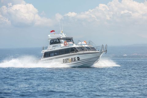 DStars Fast Ferry Speedboat Utomhusfoto