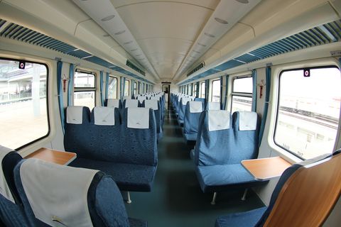 Kenya Railways Economy Class didalam foto