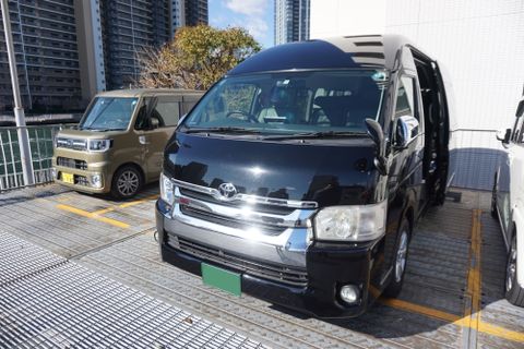 Hitsuji Service Van 8pax outside photo