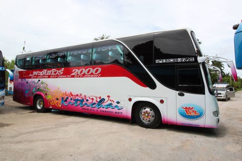Phangan Tour 2000 Bus + Ferry Diluar foto