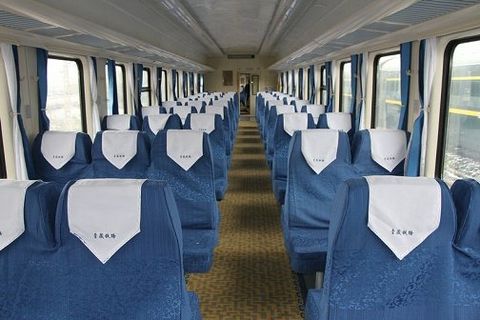 China Railway Hard Seat İçeri Fotoğrafı