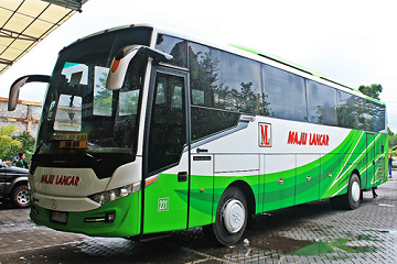 Maju Lancar Mampang Express Utomhusfoto