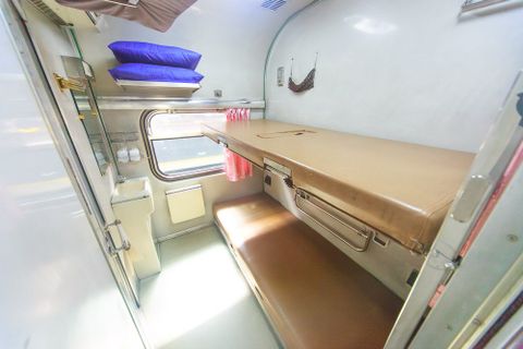 Thai Railways VIP Sleeper Dışarı Fotoğrafı