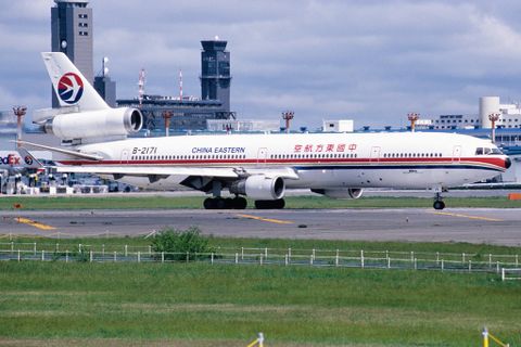 China Eastern Airlines Economy خارج الصورة