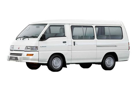 Indonesia Impression Tour Minivan 8pax Фото снаружи