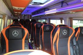 Majer Bus Standard AC Innenraum-Foto