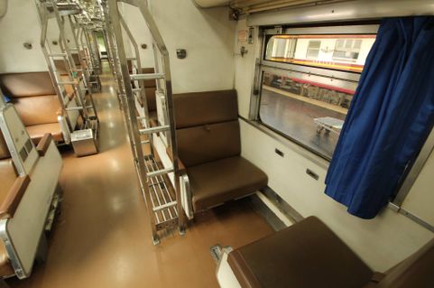 Thai Railway Class II Sleeper AC foto externa